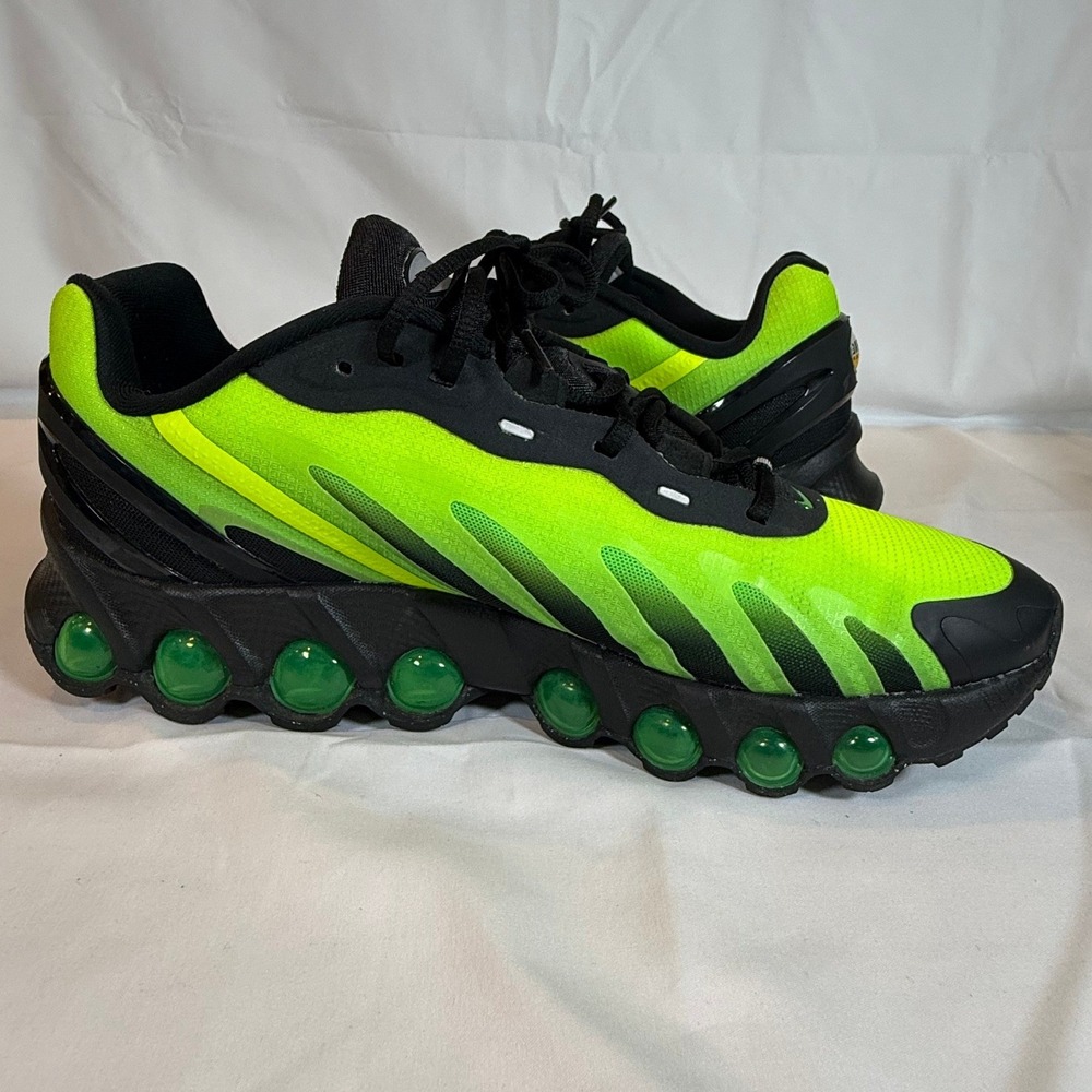 Nike Air Max Dn8 Black Green Strike Volt Mens Running Shoes Size 10